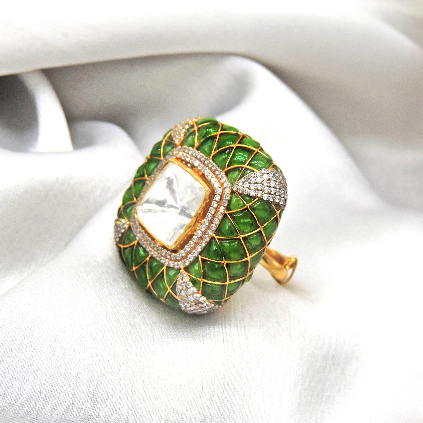 Avantika Ring